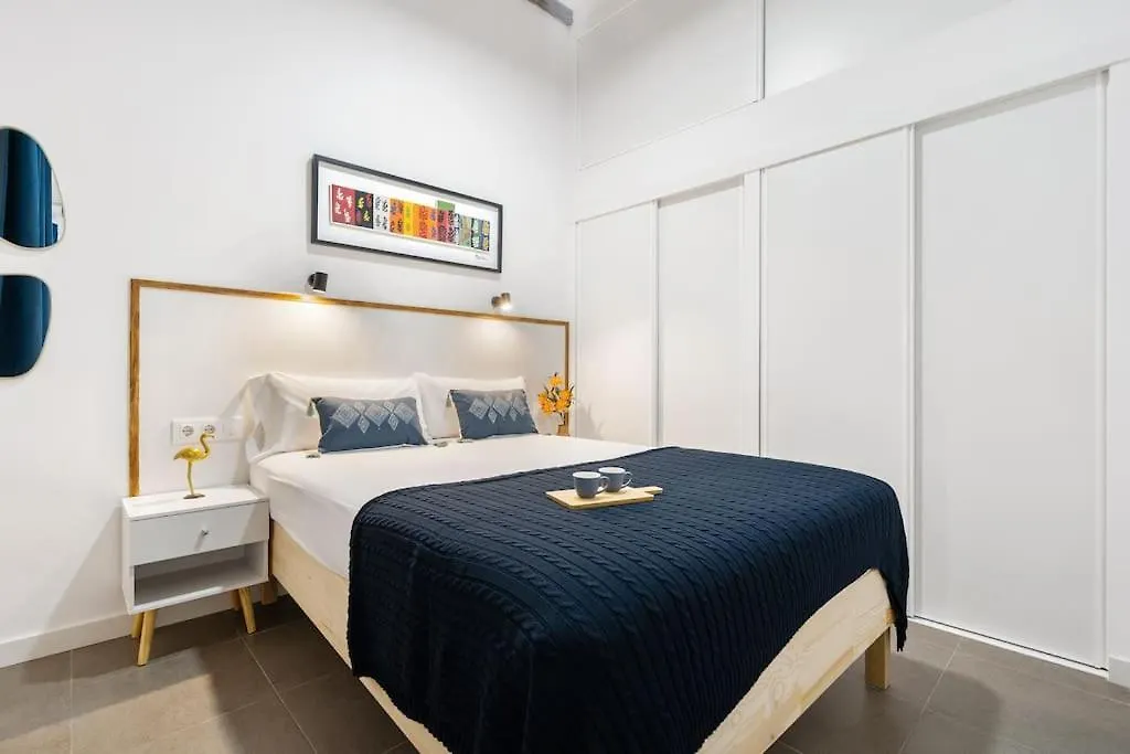 Lodging Apartments Almirall Beach B2 Barcelona